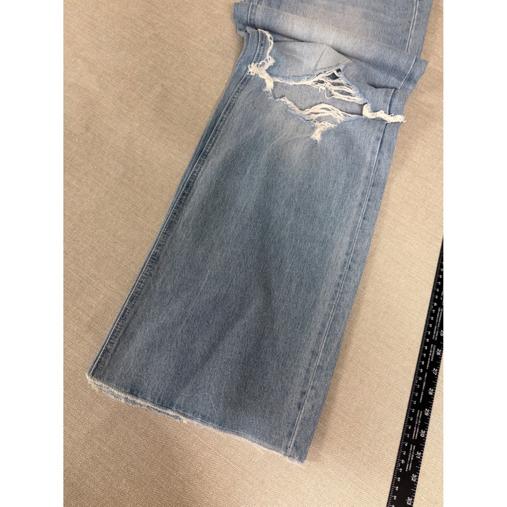 Zenana Womens High Waisted Wide Leg Distressed Jeans Light Wash Size 28 NEW - Picture 4 of 9